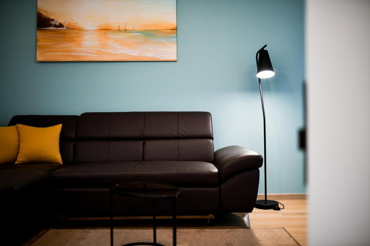 Crowonder Apartments & Rooms Oaza With Heated Swimming Pool And Sauna Turanj Exterior foto